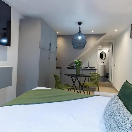 Bethesda - 10 Minutes A Pied Gare - Stationnement Gratuit Rue Apartman Troyes