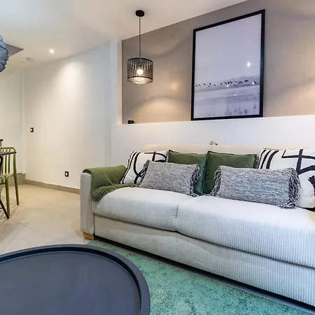 アパート Bethesda - 10 Minutes A Pied Gare - Stationnement Gratuit Rue トロワ