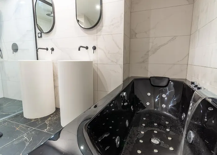 Bethesda - 10 Minutes A Pied Gare - Stationnement Gratuit Rue Apartman