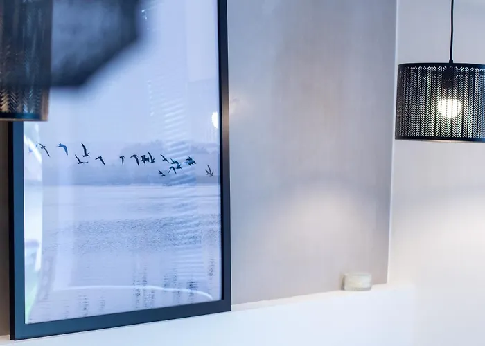 Bethesda - 10 Minutes A Pied Gare - Stationnement Gratuit Rue Apartman Troyes