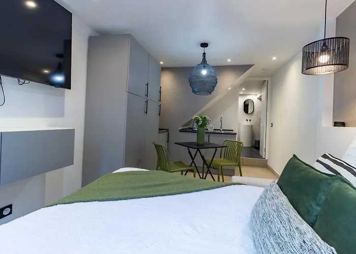 Bethesda - 10 Minutes A Pied Gare - Stationnement Gratuit Rue Apartman Troyes