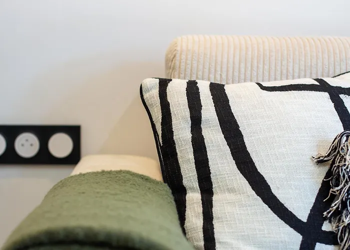 Bethesda - 10 Minutes A Pied Gare - Stationnement Gratuit Rue * Troyes